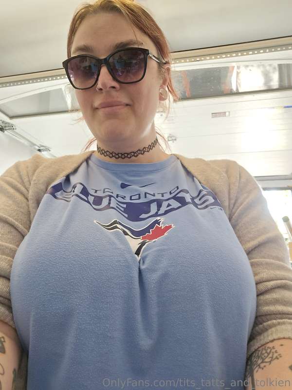 tits_tatts_and_tolkien