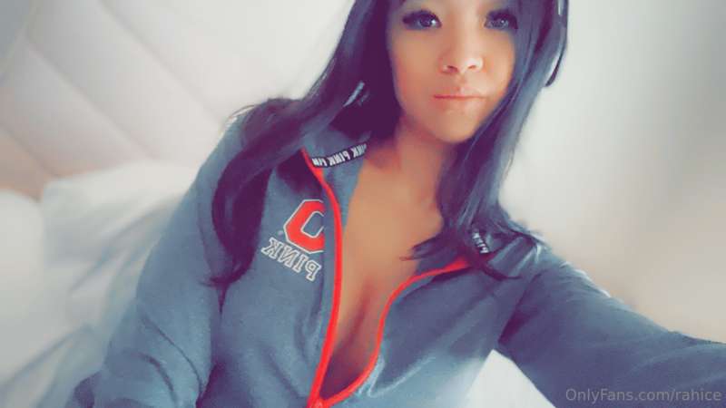 Morning babe. It’s kinda cold outside. 