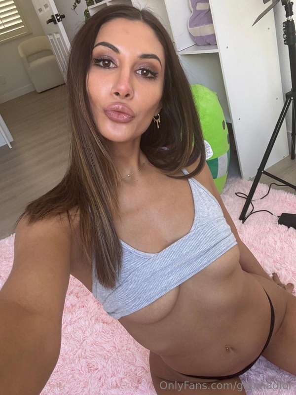 Foto 627 von Gianna Dior auf Tocromo