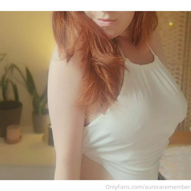 💕 Tip for some cute selfies in your inbox 💕