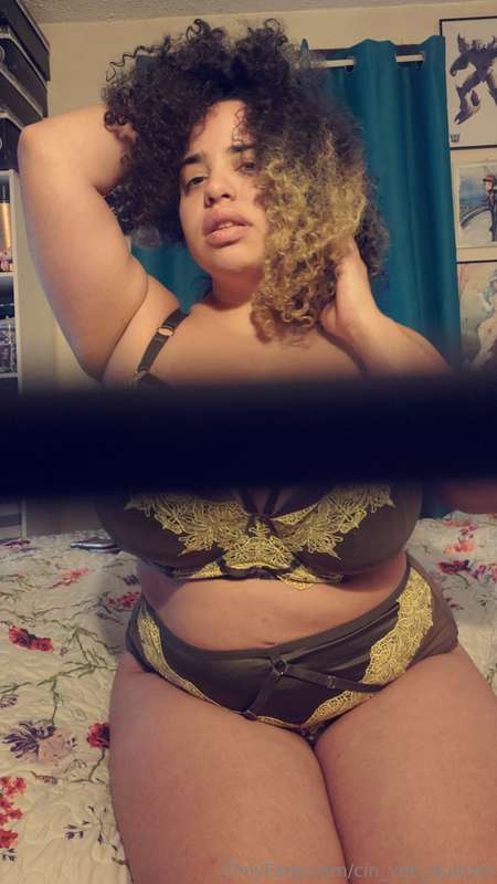 Join me in the bedroom 💚✨️