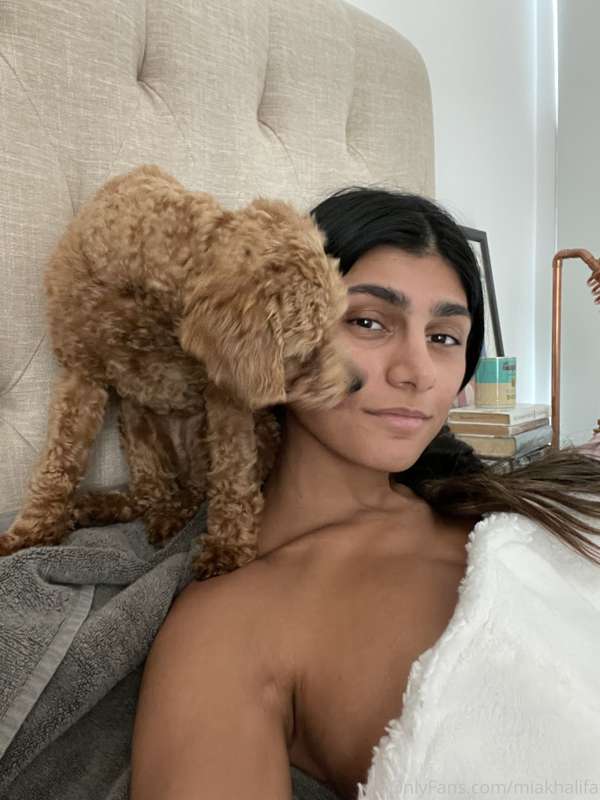 Foto 299 de Mia Khalifa en Tocromo