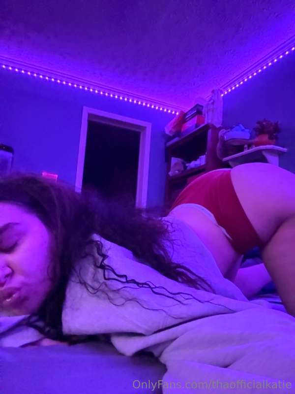 thaofficialkatie