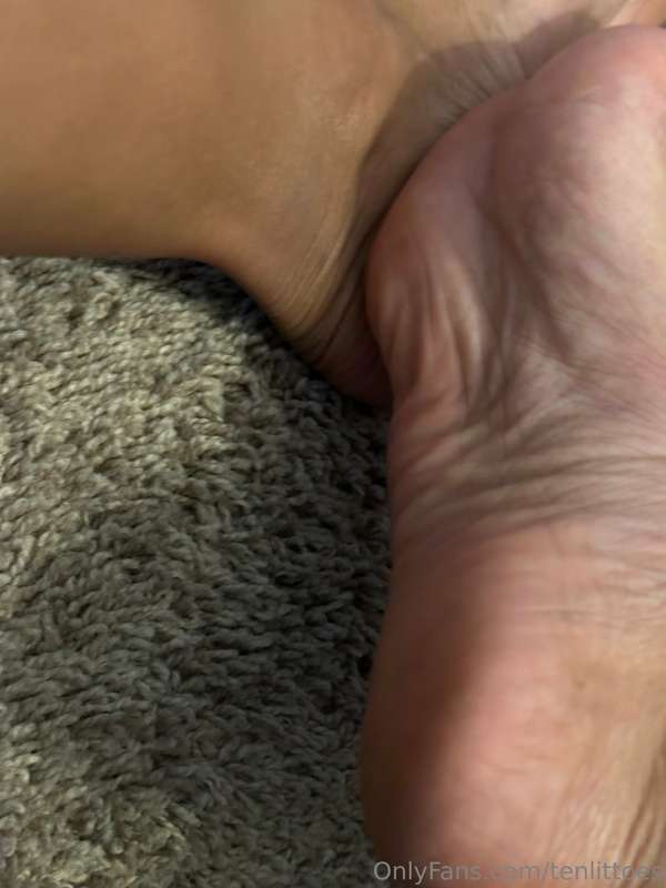 tenlittoes image #20