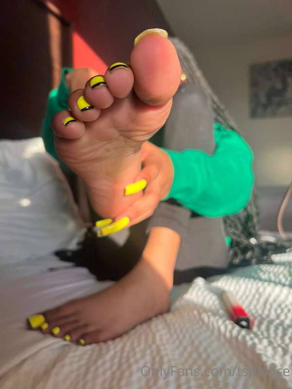 Float like a butterfly sting like a bee