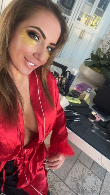 Photo 192 de Richelle Ryan sur Tocromo