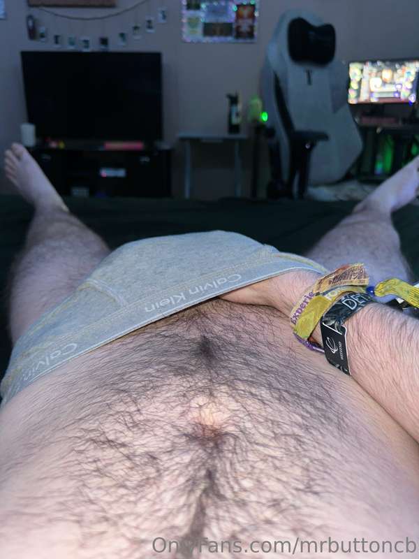 mrbuttoncb image #0
