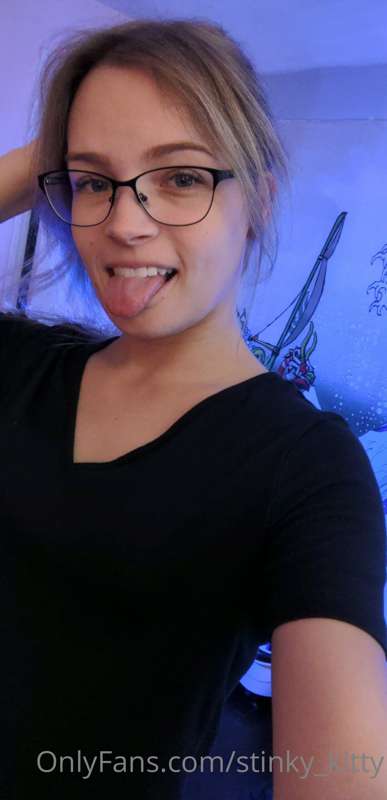 Officially getting back into Chaturbate and posting to my on..