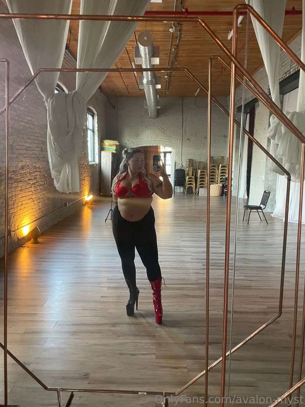 If you like what you see, let’s chat! 😉