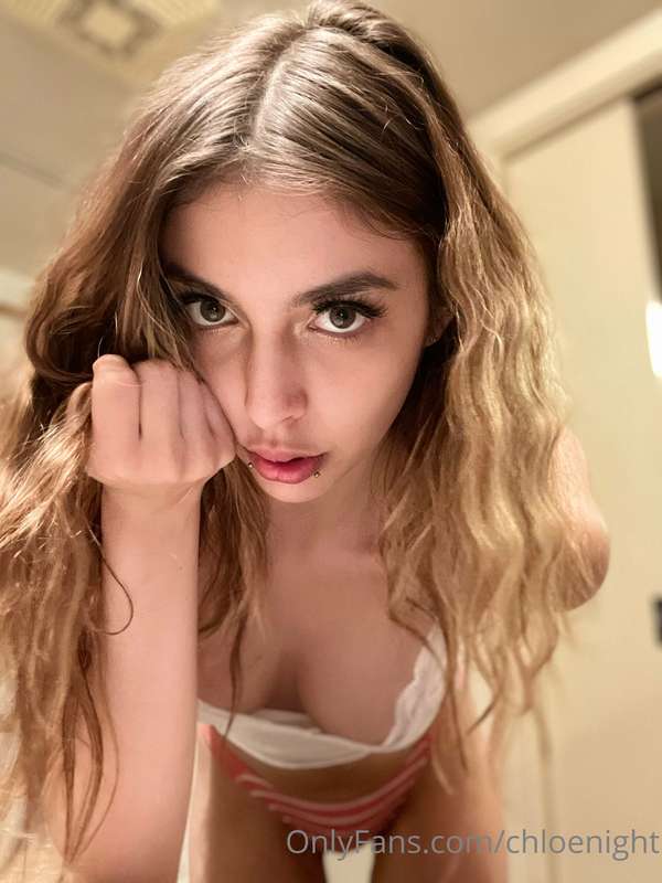 chloenight image #14