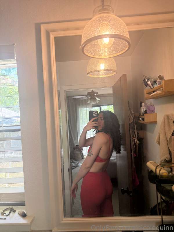 nicolequinn