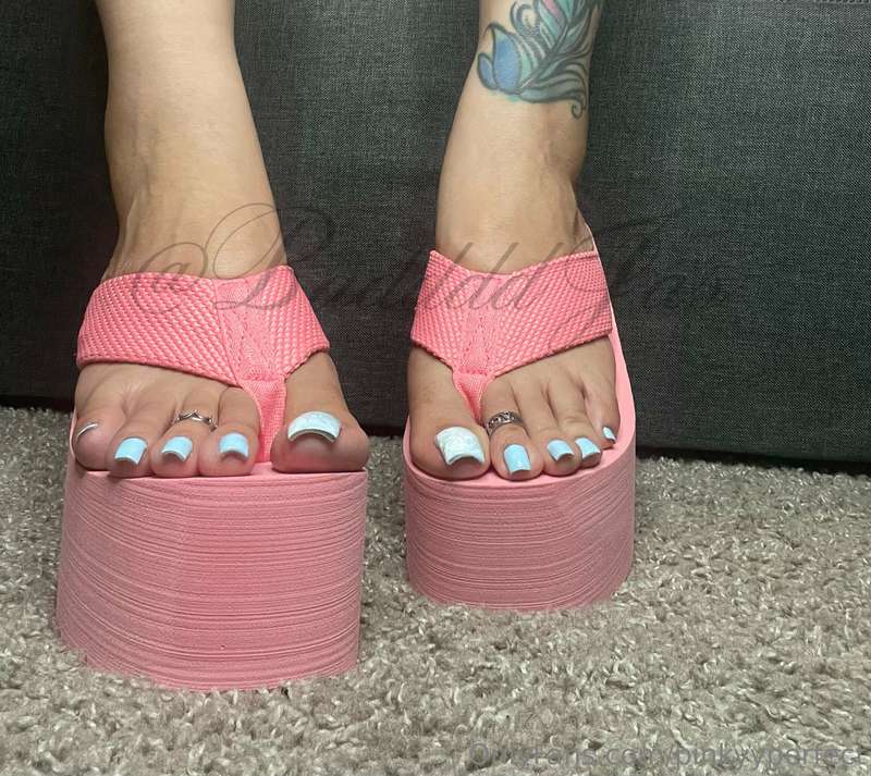 pinkyyperfect image #5