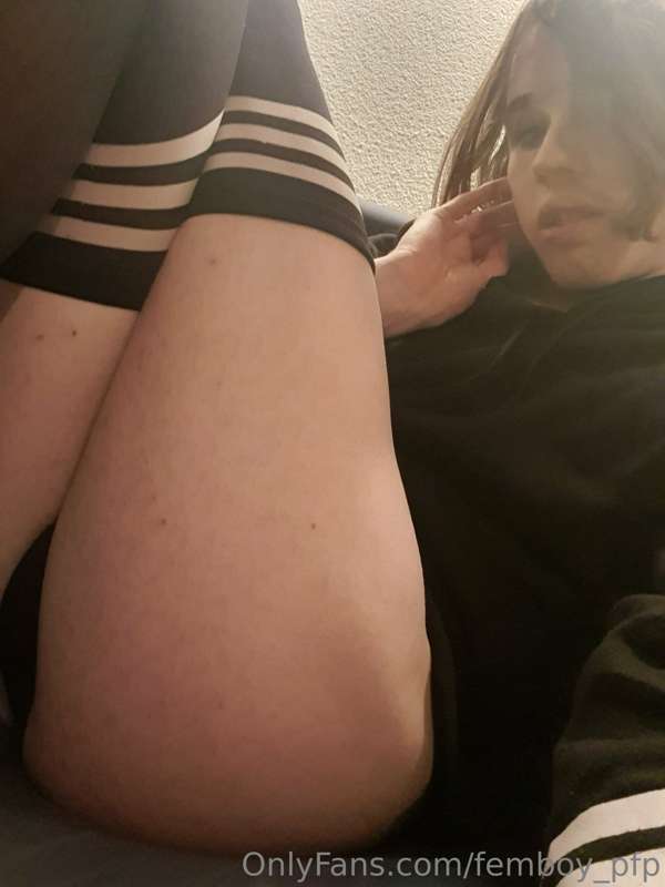 femboy_pfp image #3