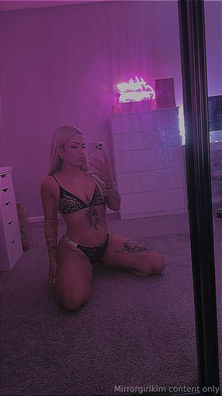 mirrorgirlkim