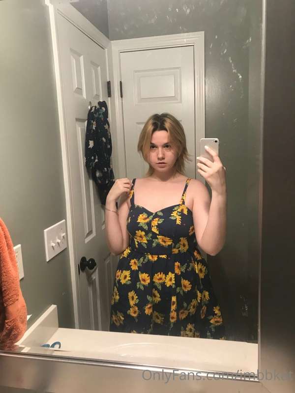 I know, I know! I always wear this dress! I love it and I do..