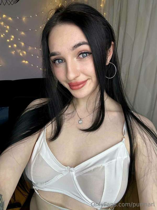 Do you like me even with my clothes on?
