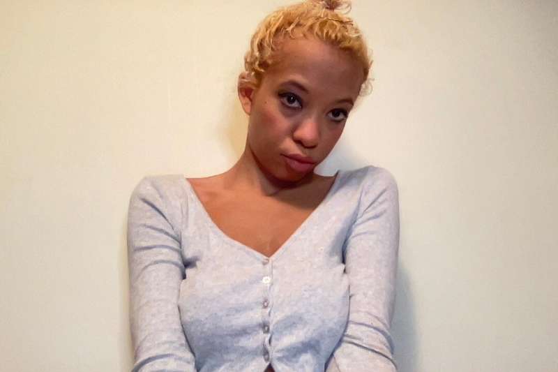 Do I look like a naughty secretary here?