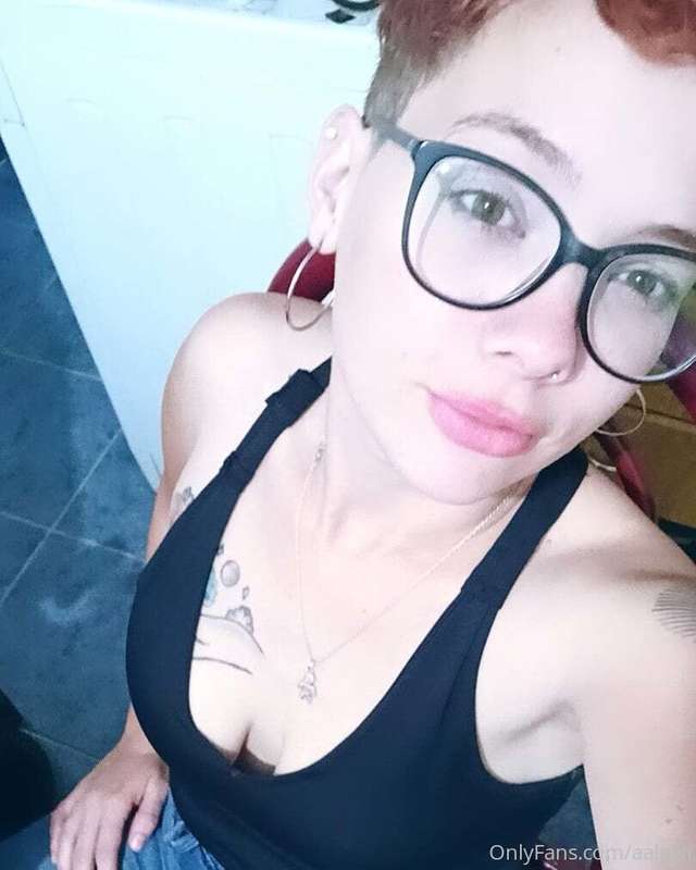 😋
