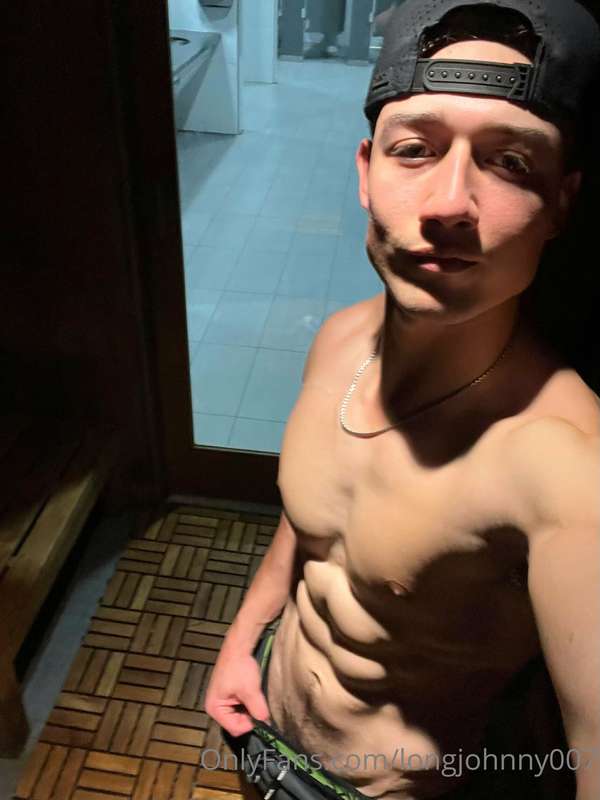 athleticjohnny