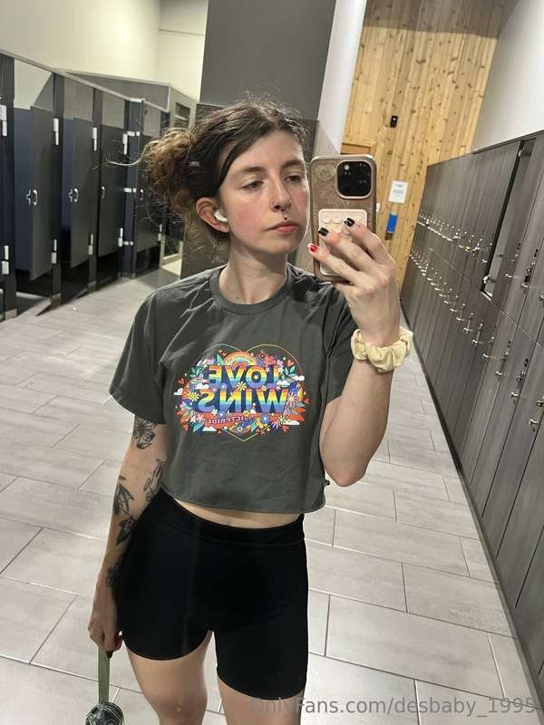 desbaby_1995