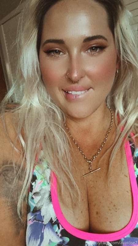 Hey babyyyy💖

If you ever want to chat with me feel free to ..