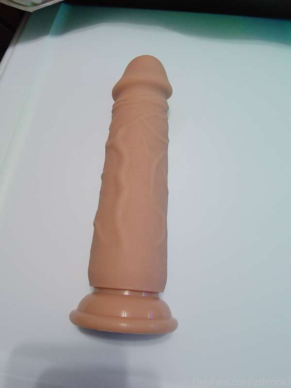 ashtonx3 image #0