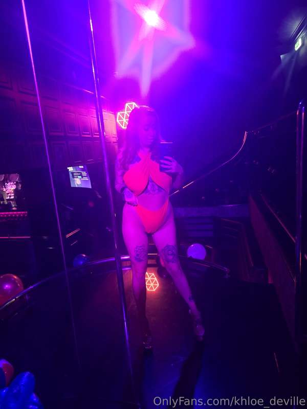 khloe_deville
