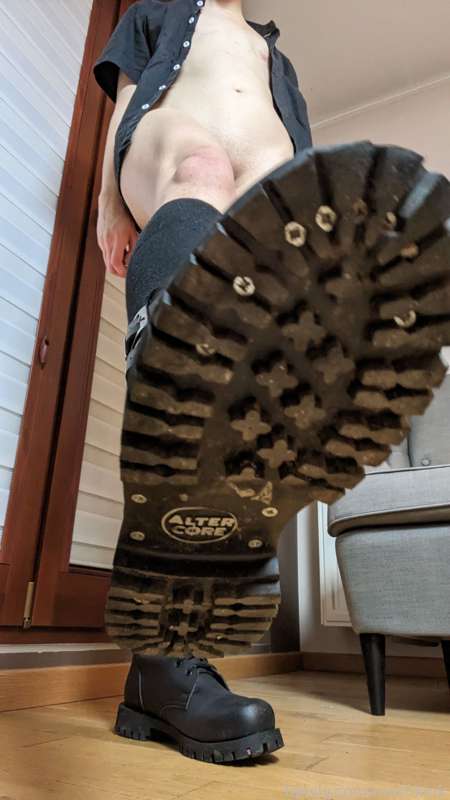 mothkink image #4