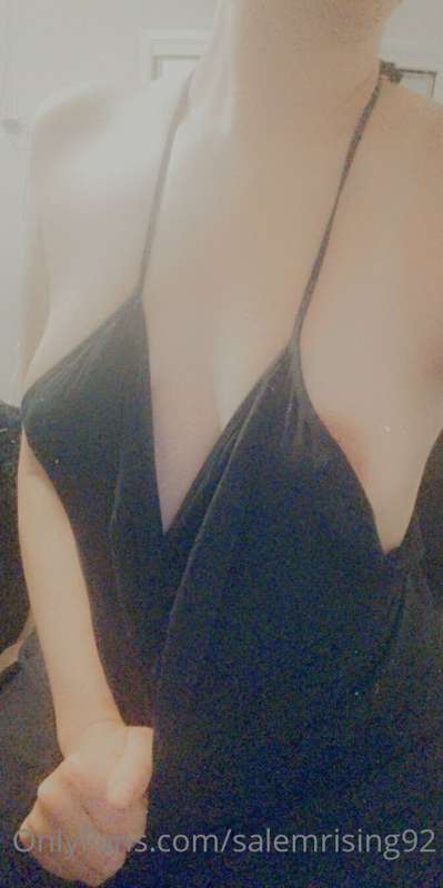 It's sundress season