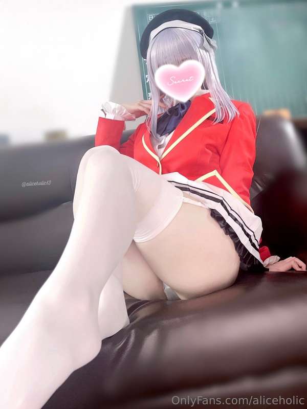 Aliceholic