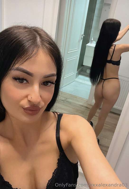 xxxallina03