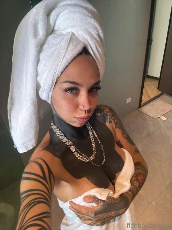 doccia mattutina e LET'S GOOOO 🧜‍♀️