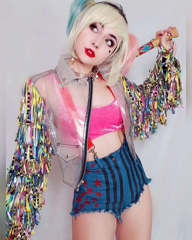 Hey, Puddin'! You may recognize @karrigantaylor from TikTok,..