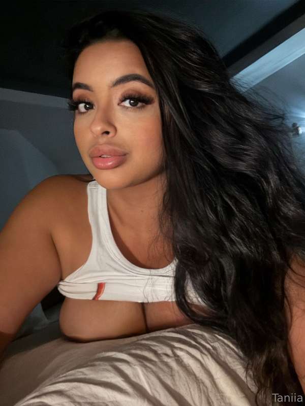 Taniabombon