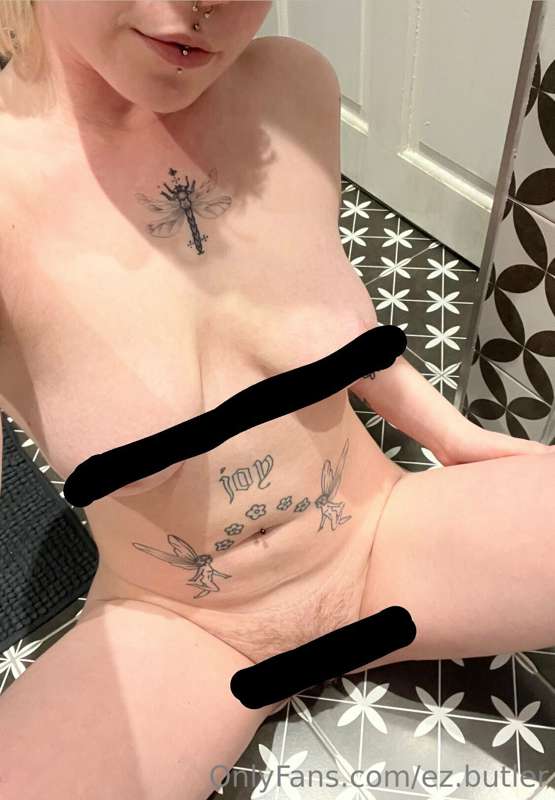 who wants uncensored version?? xxx