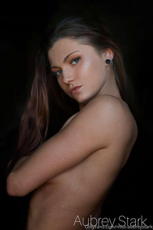miss-aubreystark