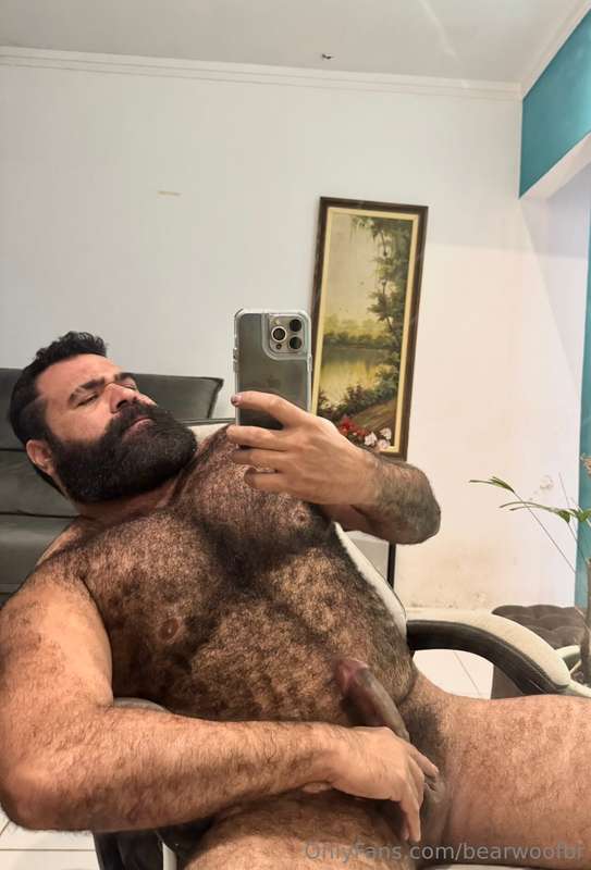 WOOF ! 