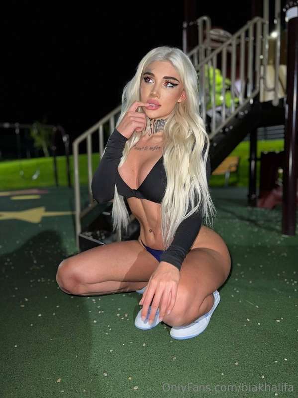 About last night🤤🥵. DM me on my VIP acc🍑💦