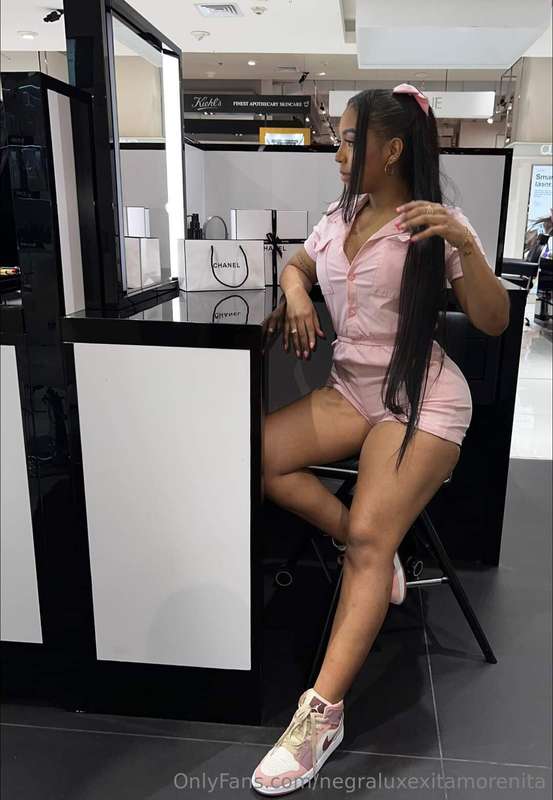 negraluxexitamorenita