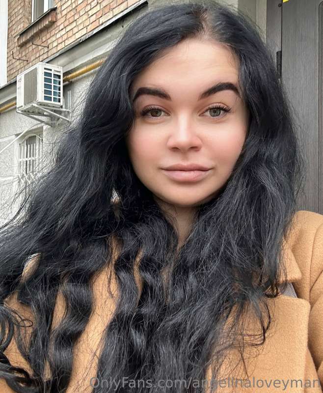 angelinaloveyman