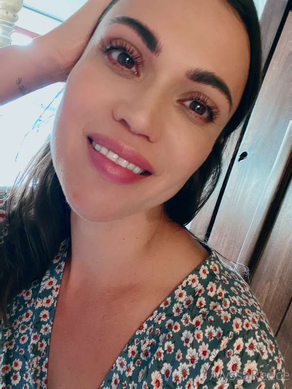 alyssareece image #3