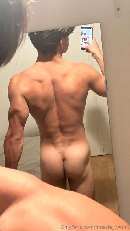 muscle_twunk